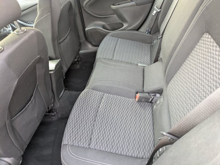 2016 Vauxhall Astra 1.4i Turbo SRi Hatchback 5dr Petrol Auto Euro 6 (s/s) (150