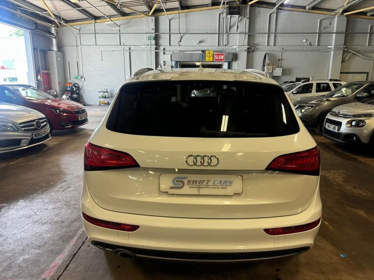 2013 Audi Q5 2.0 TDI Quattro S Line Plus 5dr ESTATE DIESEL Manual