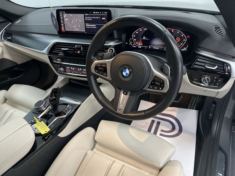 2020 BMW 5 Series 4.4 M550i V8 Saloon 4dr Petrol Steptronic xDrive Euro 6 (s/s) (530 ps) - AA Sal...