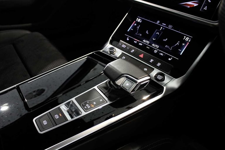 2023 Audi A6 Saloon 40 TFSI Black Edition 4dr S Tronic Saloon Petrol Automatic
