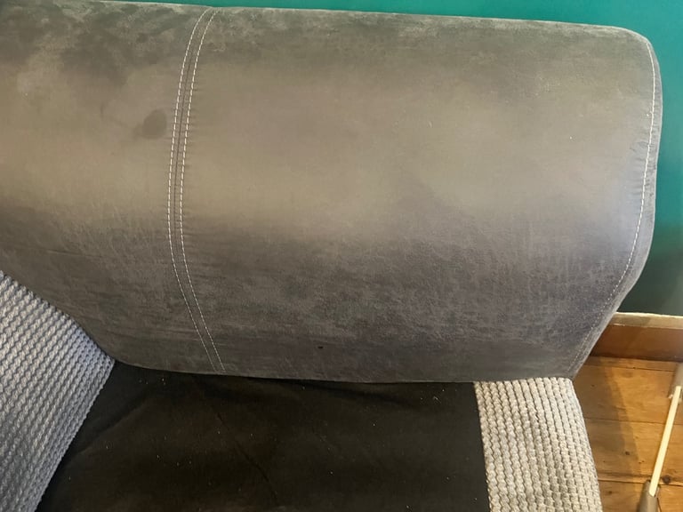 3 seater sofa 