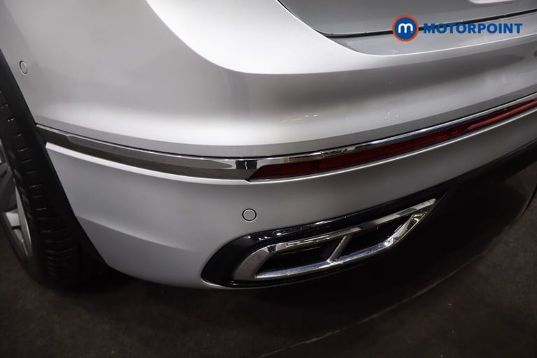 2023 Volkswagen Tiguan 1.5 TSI 150 R-Line Edition 5dr DSG SUV Petrol Automatic