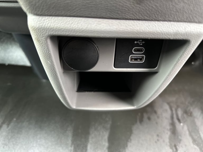 2024 Ford Transit Custom 300 SWB 2.0 Tdci Limited 136PS Van Diesel Manual