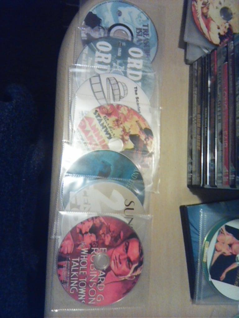 £10 OFF + NEW INFO! DVD Job Lot #3 Classic Movies x20 in cases + 33 in sleeves + FREE BONUSES