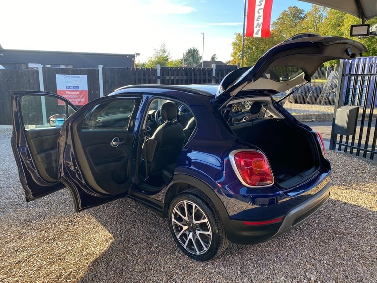 2016 Fiat 500X 1.6 MultiJetII Cross Plus Euro 6 (s/s) 5dr HATCHBACK Diesel Manual