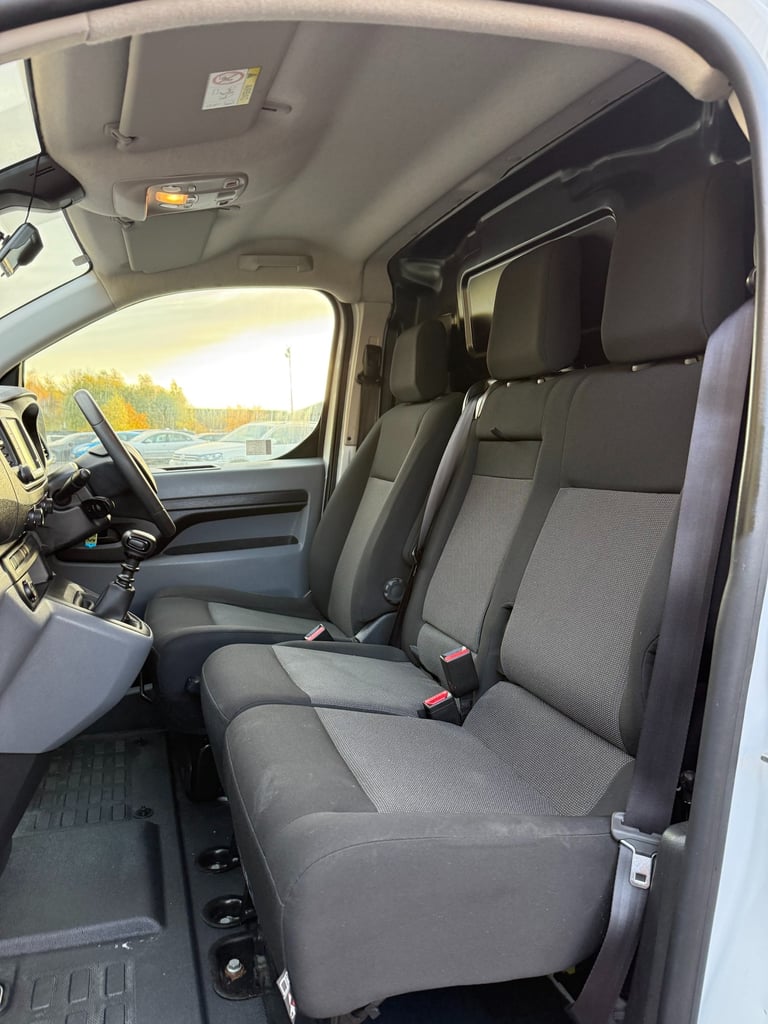 2022 Peugeot Expert 1000 1.5 BlueHDi 100 Professional Premium Van, Euro 6 , No VAT PANEL VAN Dies...