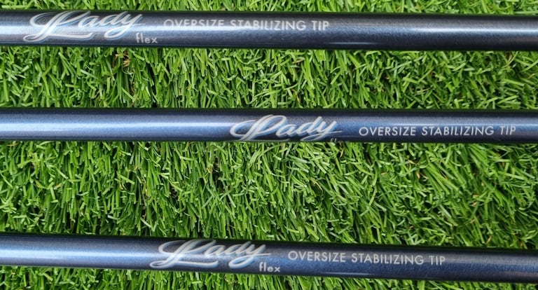 KING COBRA SZ - Lite flex Graphite 5-SW, Cobra OFFSET 3-5-7, putters x2 & trolley bag