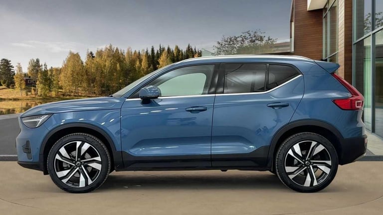 2025 Volvo XC40 2.0 B4 MHEV Ultra Bright DCT Auto Euro 6 (s/s) 5dr ESTATE Petrol/Electric Hybrid ...