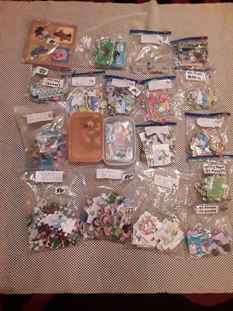 image for An assortment of childrens jigsaws