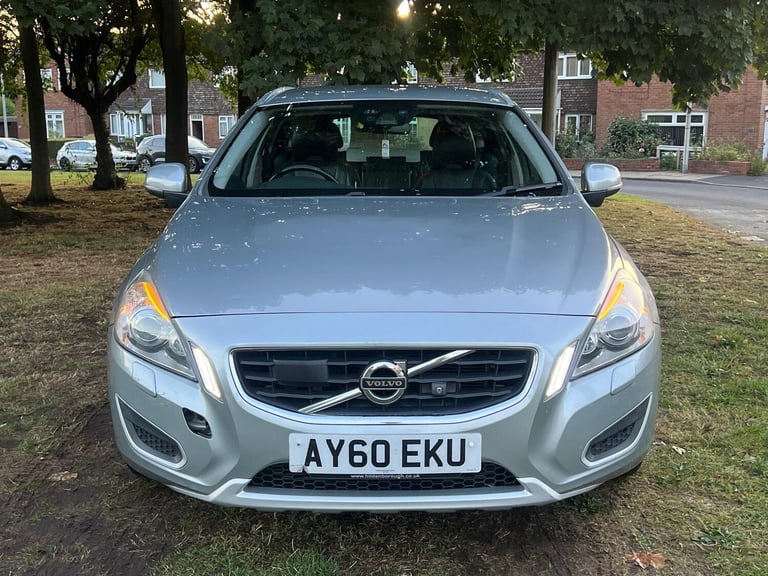 2010 Volvo V60 D3 [163] SE Lux 5dr Geartronic ESTATE Diesel Automatic