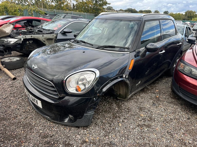 2011 MINI COOPER COUNTRYMAN BREAKING SPARES PARTS 