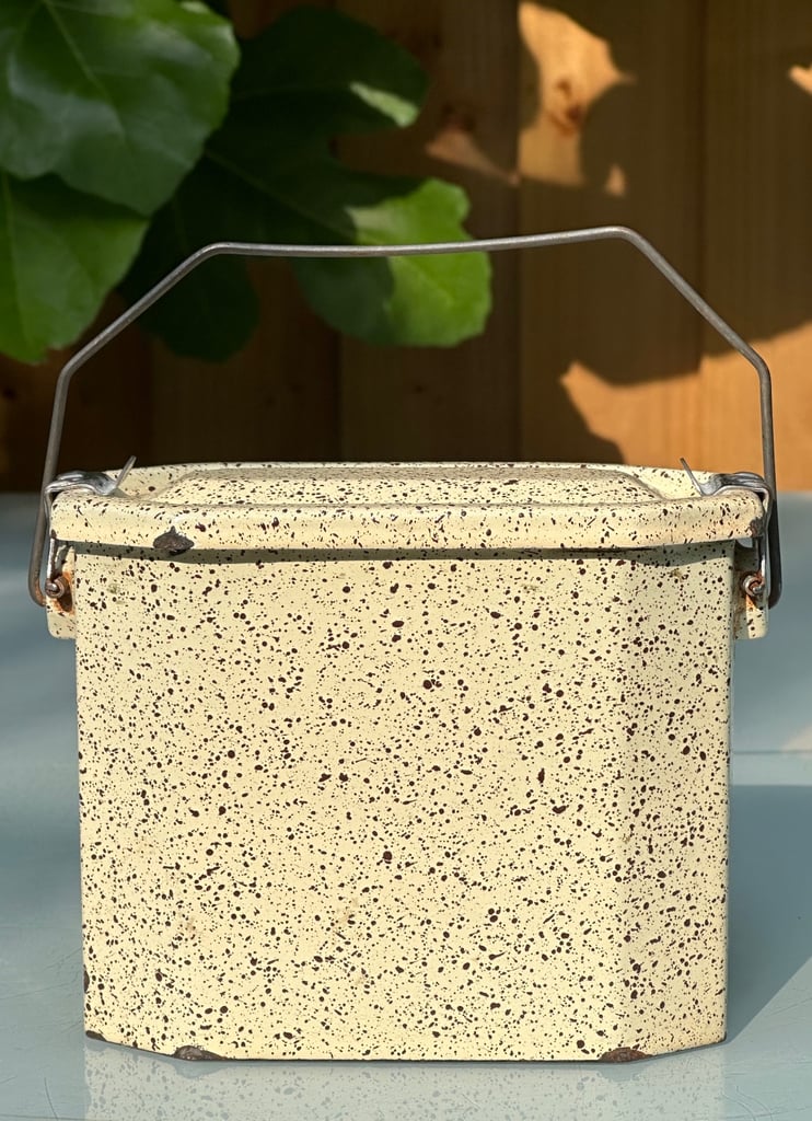 image for VINTAGE FRENCH ENAMEL LUNCH TIN SANDWICH BOX, GRANITEWARE SPECKLE MARBLED ENAMEL - WILL POST!