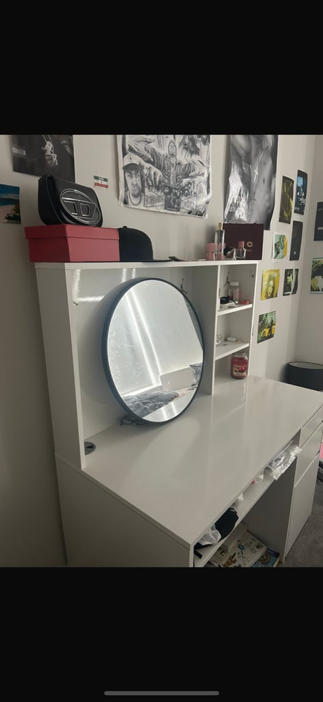 Desk 