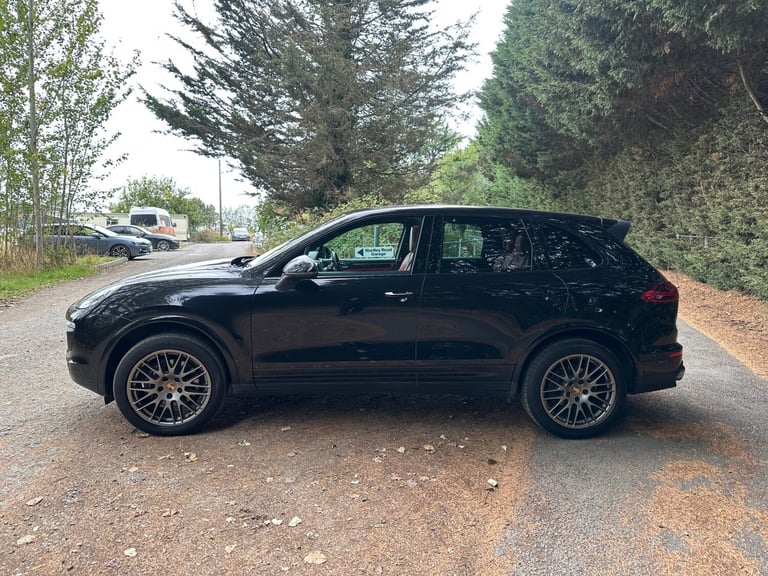 2016 Porsche Cayenne Platinum Edition Diesel 5dr Tiptronic S ESTATE Diesel Automatic