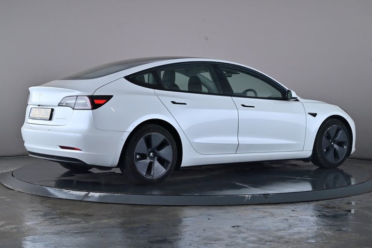  Tesla Model 3 dual Motor Long Range Saloon 4dr Electric Auto 4wde 346 Ps