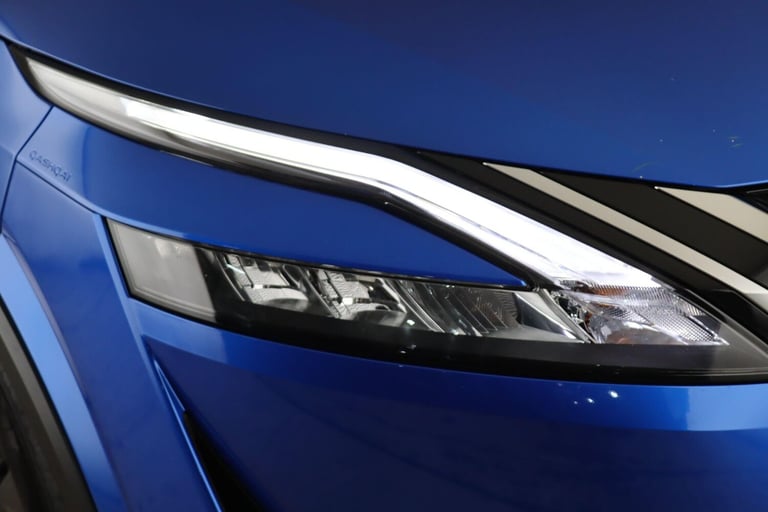 2021 Nissan Qashqai 1.3 DIG-T MHEV Acenta Premium XTRON Euro 6 (s/s) 5dr HATCHBACK Petrol/Electri...