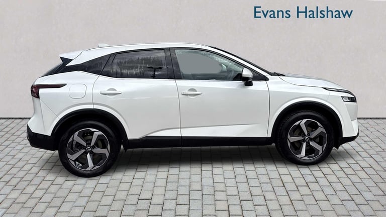 2022 Nissan Qashqai 1.3 DiG-T MH 158 N-Connecta 5dr Xtronic Hatchback Petrol Automatic