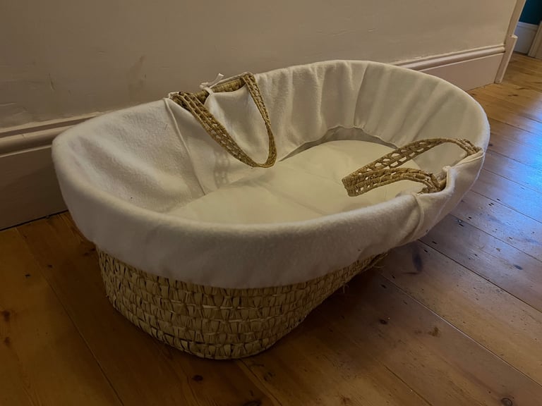 Baby Moses basket and mattress