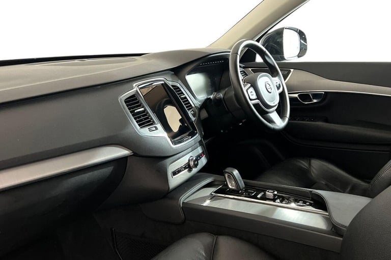 2020 69 VOLVO XC90 2.0 B5 MHEV MOMENTUM SUV 5DR DIESEL HYBRID AUTO 4WD EURO 6 (S