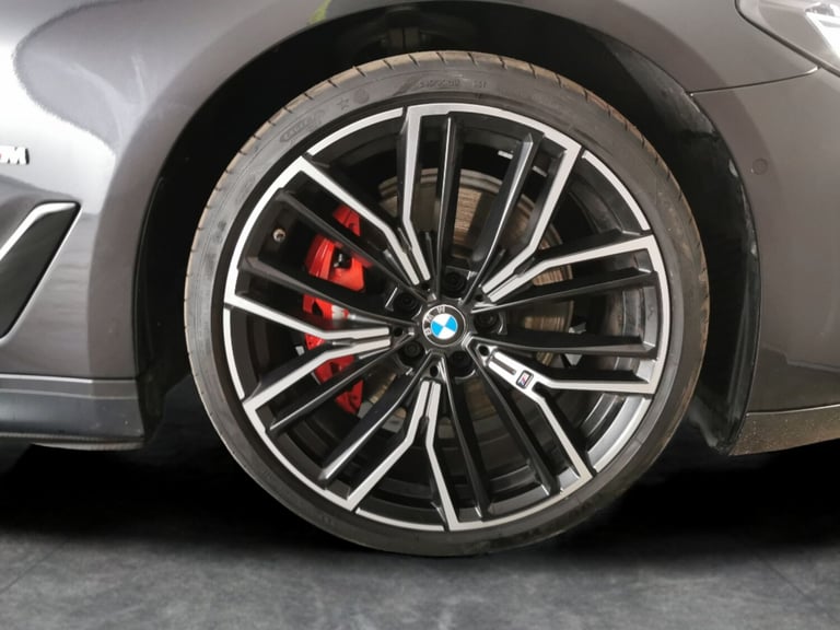 2023 BMW 5 Series 520d MHT M Sport 5dr Step Auto ESTATE DIESEL Automatic