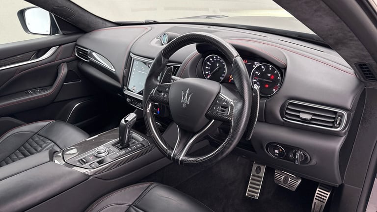 2021 Maserati Levante 3.8 V8 Trofeo SUV 5dr Petrol ZF 4WD Euro 6 (s/s) (580 ps) SUV Petrol Automatic