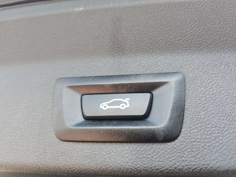 2019 BMW X3 3.0 X3 xDrive 30d M Sport Auto 4WD 5dr SUV Diesel Automatic