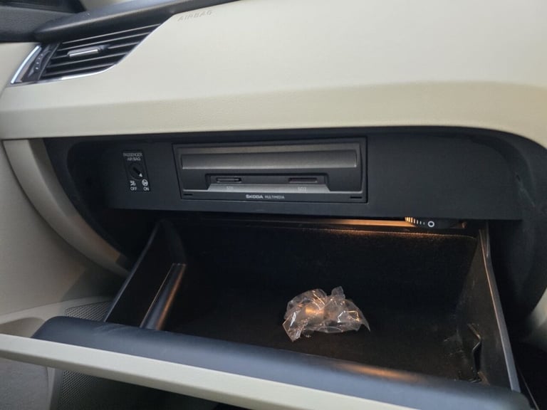 2017 Skoda Octavia 1.6 TDI SE L Estate 5dr Diesel DSG Euro 6 (s/s) (115 ps) Estate Diesel Automatic