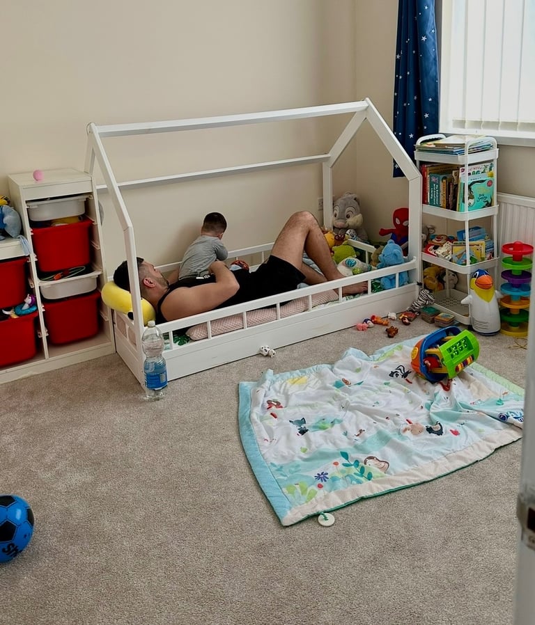 Toddler house bed