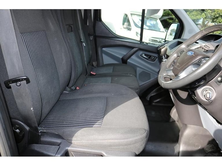 2014 FORD TRANSIT CUSTOM TREND LWB SUPERB CONDITION *NO VAT* LOW MILES