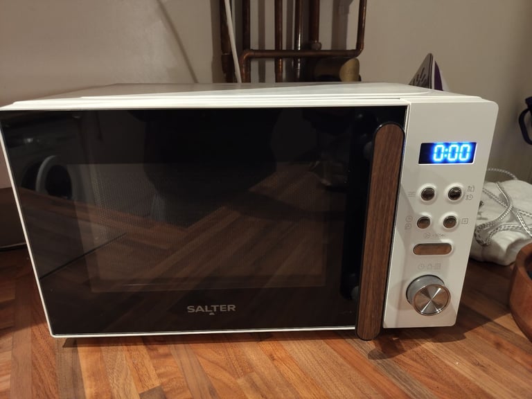 Microwave and Toaster set