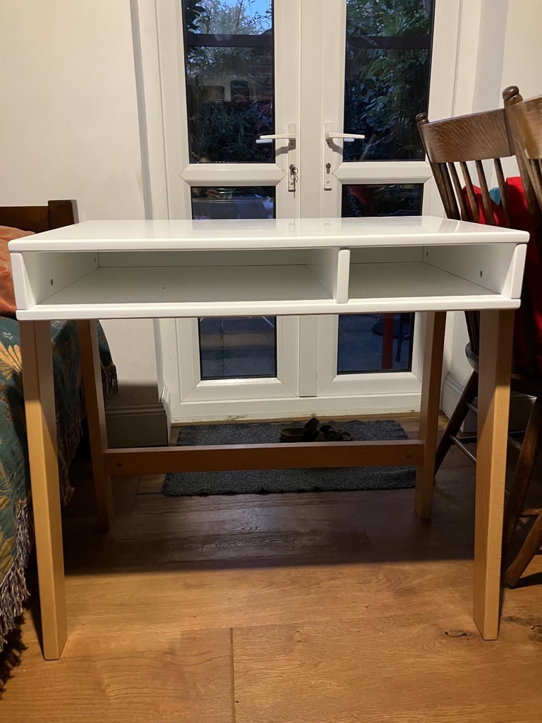 image for Child’s desk