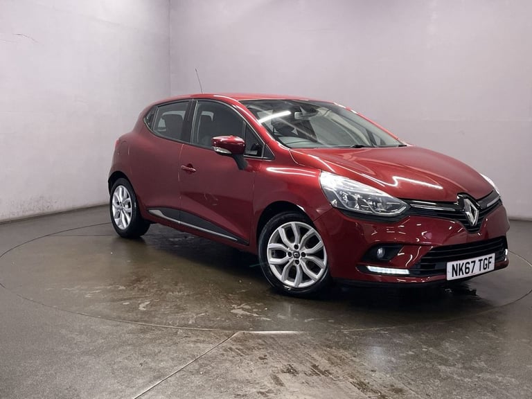 image for 2017 Renault Clio 1.5 dCi Dynamique Nav Hatchback 5dr Diesel Manual Euro 6 (s/s) (90 ps) Hatchbac...