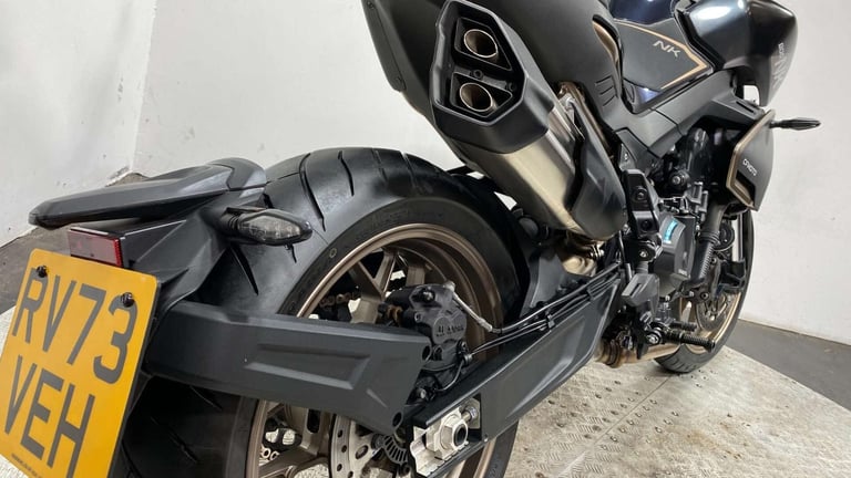 cf moto NK 800 Naked Petrol Manual Euro 5 (95 ps)