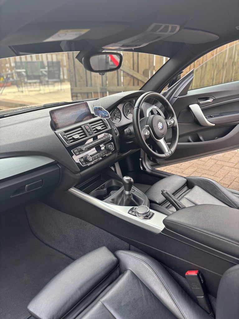 BMW, 2 SERIES, Coupe, 2016, Manual, 1499 (cc), 2 doors