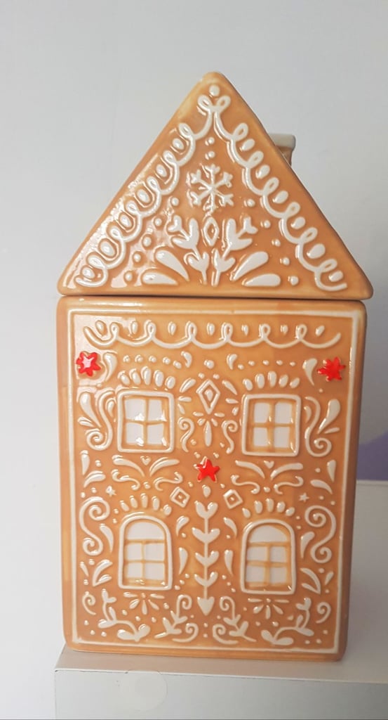 M & S Ceramic Gingerbread HouseCookie Jar