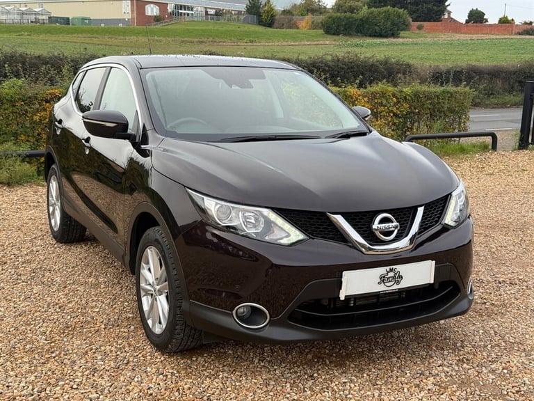 2014 Nissan Qashqai 1.6 dCi Acenta Premium SUV 5dr Diesel XTRON 2WD Euro 5 (s/s) (130 ps) SUV Die...