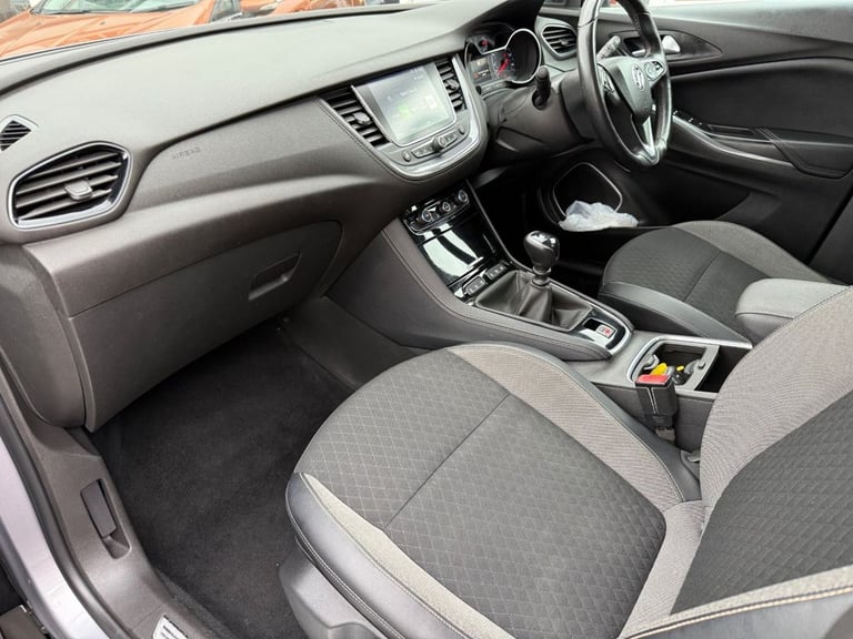 2018 68 VAUXHALL GRANDLAND X 1.2 TURBO SPORT NAV SUV 5DR PETROL MANUAL EURO 6 (S