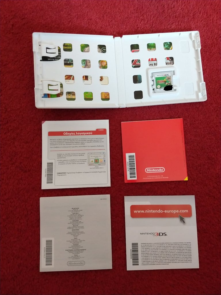 Nintendo 3DS Games Bundle  - Zelda – A Link Between Worlds & Zelda – Ocarina of Time 3D