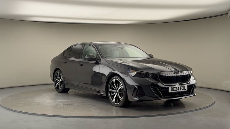 2024 BMW 5 Series 520i M Sport Pro Saloon Saloon Petrol/Electric Hybrid Automatic