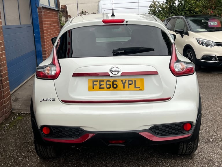 2016 Nissan Juke 1.2 DiG-T Tekna 5dr HATCHBACK Petrol Manual