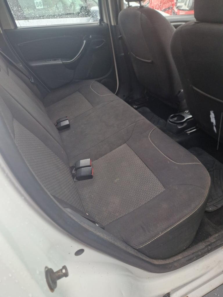 2013 Dacia Duster 1.5 dCi 110 Laureate 5dr HATCHBACK Diesel Manual