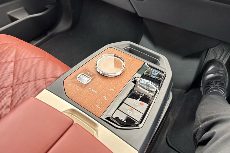 2022 BMW iX 385kW xDrive50 M Sport Edition 111.5kWh 5dr Auto SUV Electric Automatic