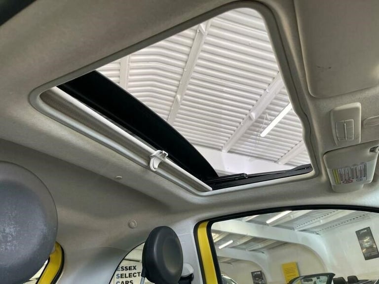 2009 Fiat 500 1.2 Lounge Euro 5 (s/s) 3dr HATCHBACK Petrol Manual