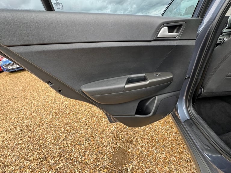 2017 Kia Sportage 1.7 CRDi 1 SUV 5dr Diesel Manual Euro 6 (s/s) (114 bhp) ESTATE Diesel Manual