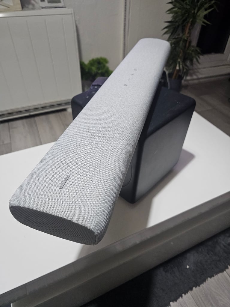 SAMSUNG BLUETOOTH WIRELESS SOUNDS BAR 