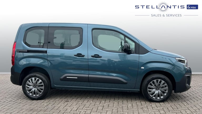 2025 Citroen Berlingo 1.5 BlueHDi 130ps Plus [5 seat] EAT8 WINDOW VAN DIESEL Automatic