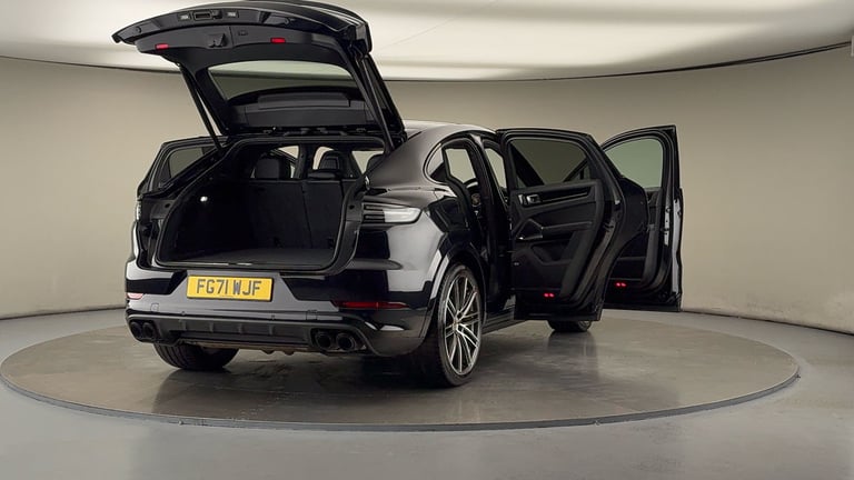 2021 Porsche Cayenne 4.0 V8 E-Hybrid 17.9kWh Turbo S Coupe 5dr Petrol Plug-in Hybrid TiptronicS C...