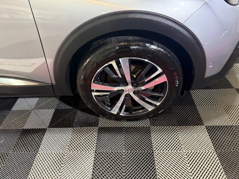 2019 Peugeot 3008 1.2 PureTech Allure Euro 6 (s/s) 5dr HATCHBACK Petrol Manual