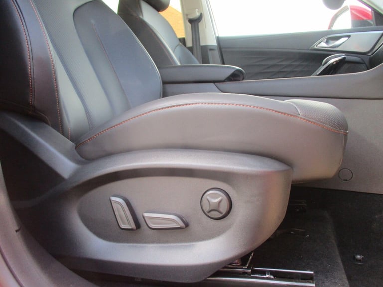 2025 MG MG HS 1.5 T-GDI PHEV Trophy 5dr Auto ESTATE PETROL/ELECTRIC Automatic