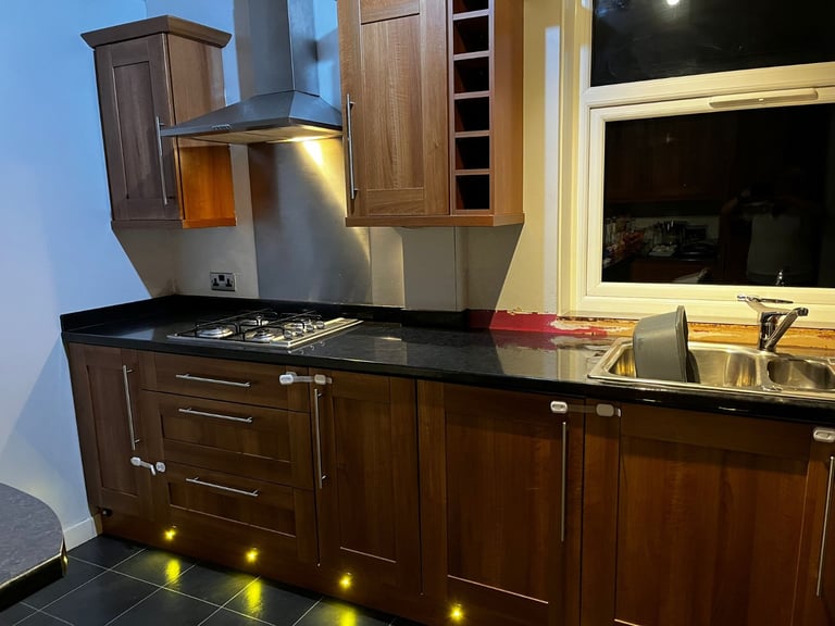 Kitchen units for sale